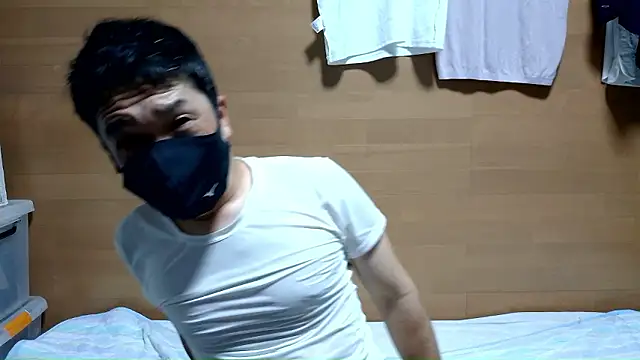 erosuke9 online show from 06-18-26, 12:21