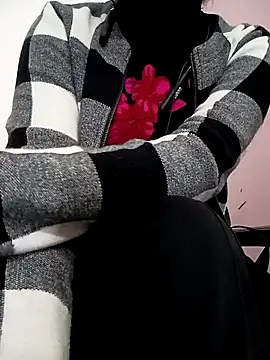 Rekha 89 online show from 12-04-25, 03:27