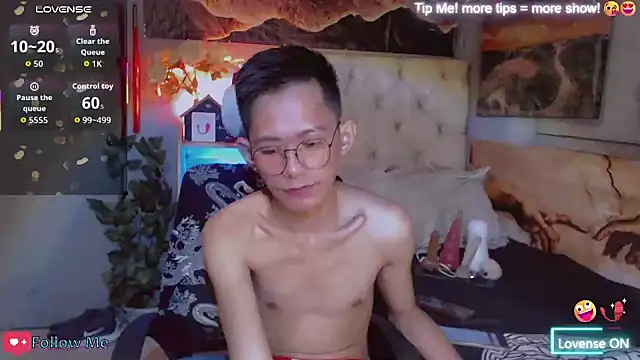 Skinny CumLoader69 online show from 10-21-25, 08:41