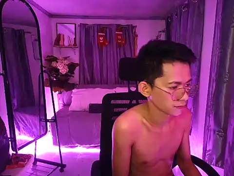 Skinny CumLoader69 online show from 11-14-25, 09:07