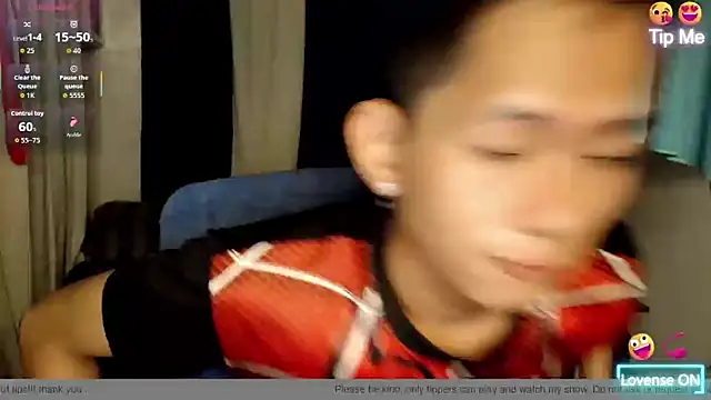 Snapshot of Skinny_CumLoader69 chatting on 05-21-26, 04:04 Skinny CumLoader69 online show from 05-21-26, 04:04