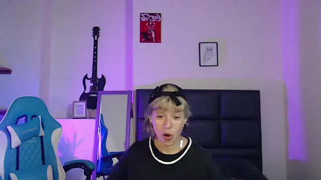 Amnesia  online show from 11-11-25, 12:55