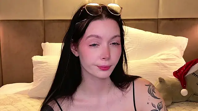 Goldy Stark online show from 01-08-26, 08:48