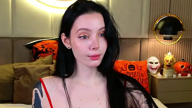 Goldy Stark online show from 10-25-25, 08:42