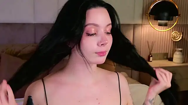 Goldy Stark online show from 10-04-25, 08:32