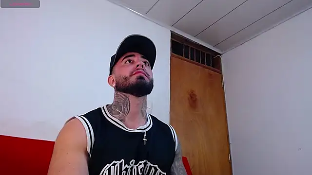 tommyblessd1 online show from 04-23-26, 06:42