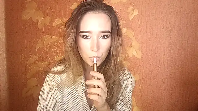 Snapshot of Awora_Wolf chatting on 09-21-25, 01:38 Awora Wolf online show from 09-21-25, 01:38