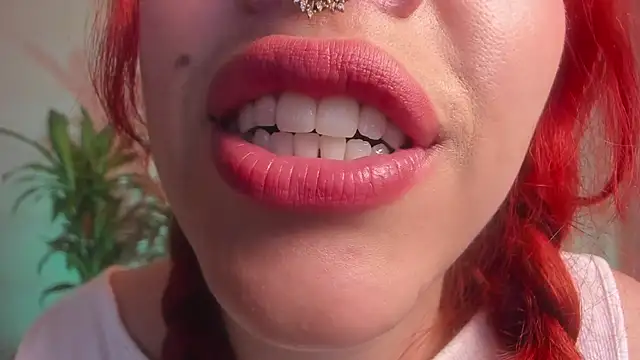 bri von dhara   online show from 10-23-25, 04:27