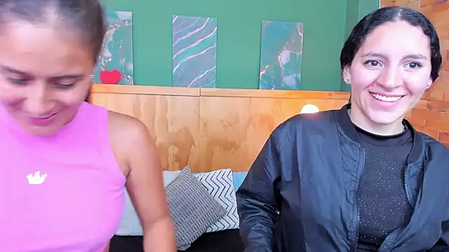 aliceandsia online show from 11-05-25, 07:17