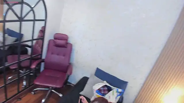 aliceandsia online show from 02-11-26, 07:14