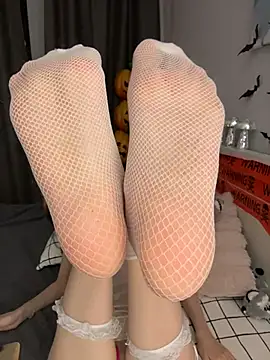 Lina Thornton  online show from 11-02-25, 09:42