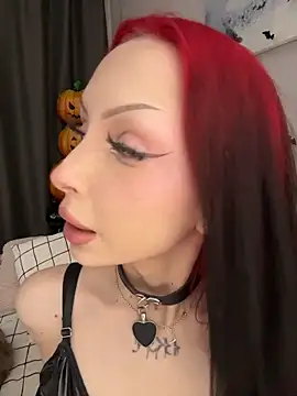 Lina Thornton  online show from 11-14-25, 11:19