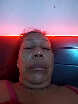 Naomi-Mature online show from 05-07-26, 09:23