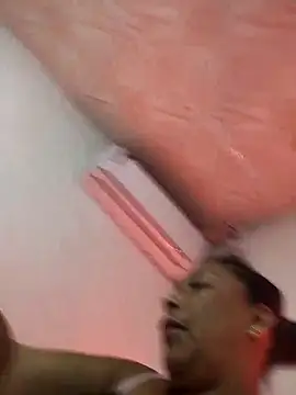 Naomi-Mature online show from 03-07-26, 09:27