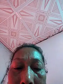 Naomi-Mature online show from 02-12-26, 09:20