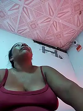 Naomi-Mature online show from 03-31-26, 07:05