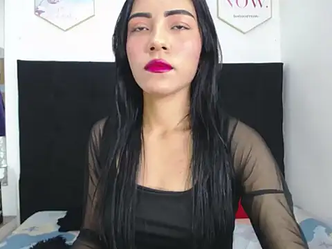 Snapshot of valerythompsonper chatting on 10-29-25, 11:09 valerythompsonper online show from 10-29-25, 11:09