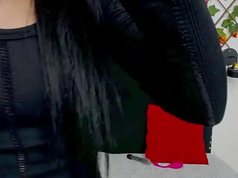 valerythompsonper online show from 01-11-26, 03:24