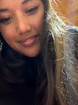 SharaRous online show from 10-28-25, 02:56