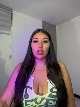 SharaRous online show from 06-28-26, 01:01