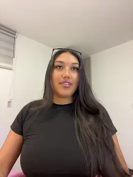 SharaRous online show from 05-15-26, 12:19