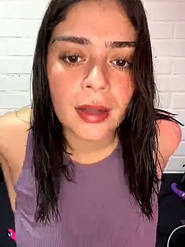 cami lorena online show from 09-29-25, 02:12