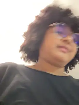 Rizos hot official online show from 11-02-25, 05:40