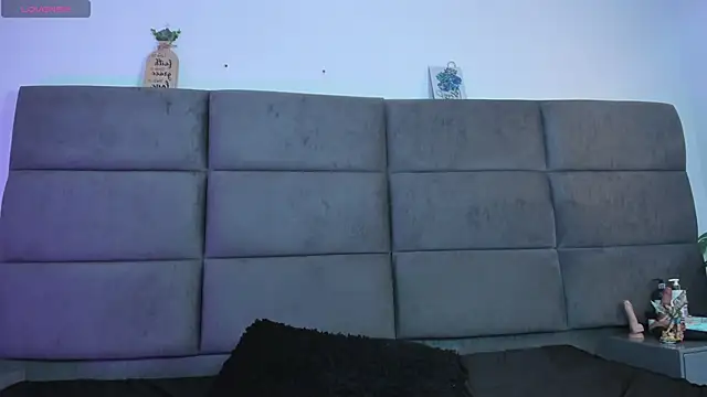 kittyy milk 001 online show from 12-16-25, 04:55