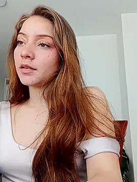 Snapshot of Samanthaa__1 chatting on 10-20-25, 05:24 Samanthaa 1 online show from 10-20-25, 05:24