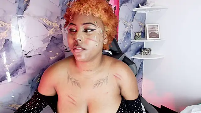 Snapshot of AngelThroatt chatting on 10-31-25, 07:10 AngelThroatt online show from 10-31-25, 07:10