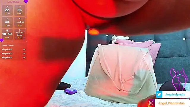 AngelThroatt online show from 02-18-26, 01:36