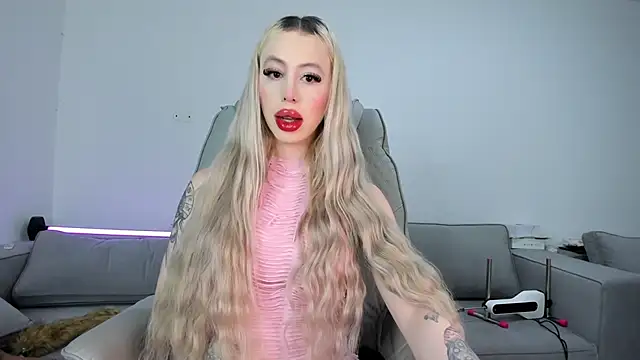 Sweet Soffi online show from 02-08-26, 03:37