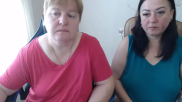 Snapshot of Bertie_Adeline chatting on 09-25-25, 06:41 Bertie Adeline online show from 09-25-25, 06:41