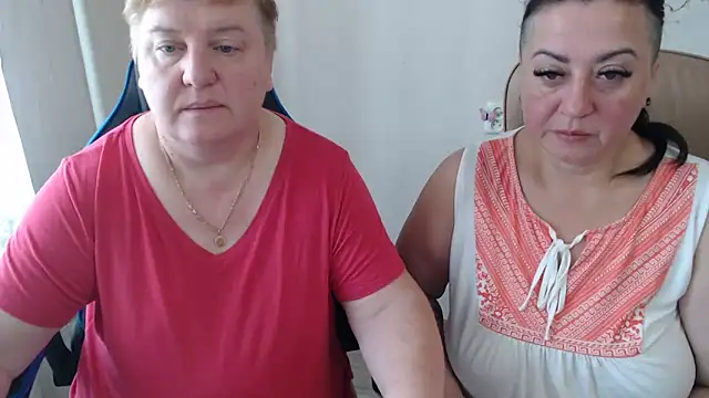 Snapshot of Bertie_Adeline chatting on 09-13-25, 06:46 Bertie Adeline online show from 09-13-25, 06:46