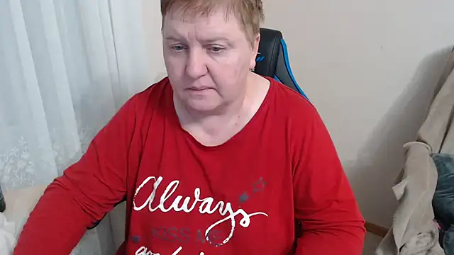 Bertie Adeline online show from 11-19-25, 06:19