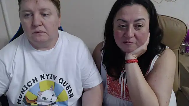 Bertie Adeline online show from 12-13-25, 08:04