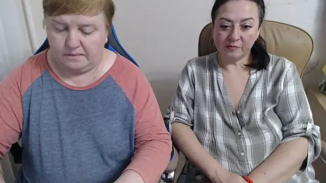 Bertie Adeline online show from 10-25-25, 07:58