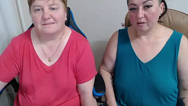 Snapshot of Bertie_Adeline chatting on 09-26-25, 07:10 Bertie Adeline online show from 09-26-25, 07:10