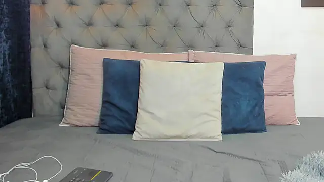 nahiroby ebony online show from 03-28-26, 03:13