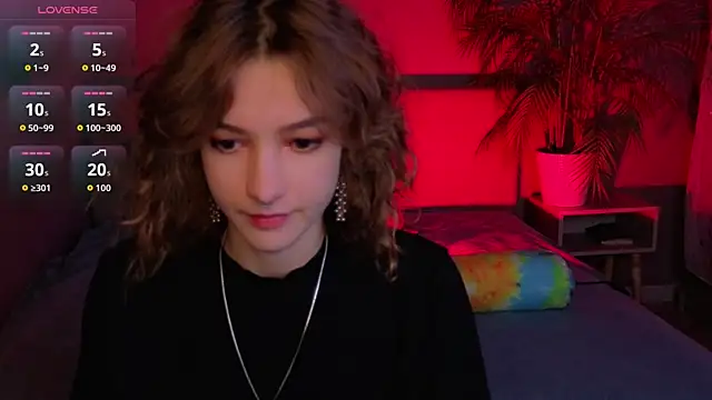 Snapshot of __grace__ chatting on 10-15-25, 10:23 grace online show from 10-15-25, 10:23