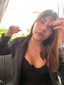 Jasmin Pink online show from 10-07-25, 11:55