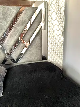 Jasmin Pink online show from 10-24-25, 01:21