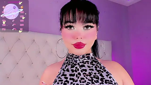 DaniielaV online show from 02-06-26, 02:13