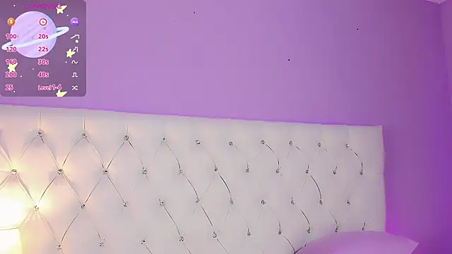 DaniielaV online show from 02-13-26, 01:11