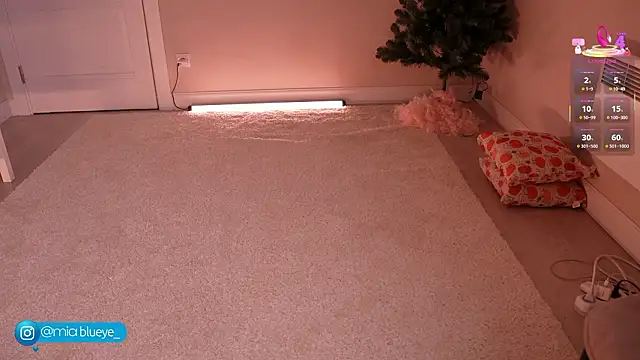 Miablueye online show from 02-22-26, 03:57