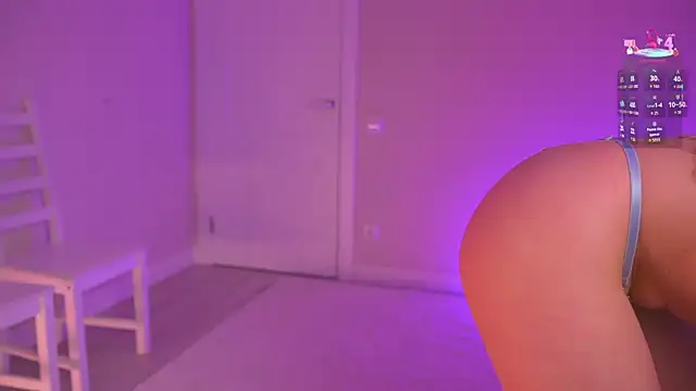 Miablueye online show from 04-17-26, 04:43