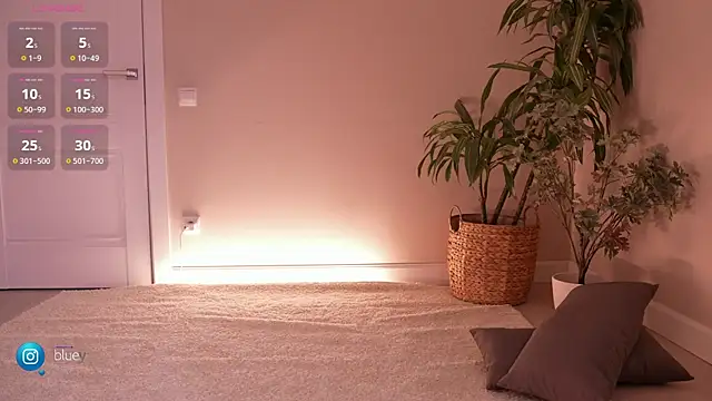 Miablueye online show from 10-27-25, 07:53