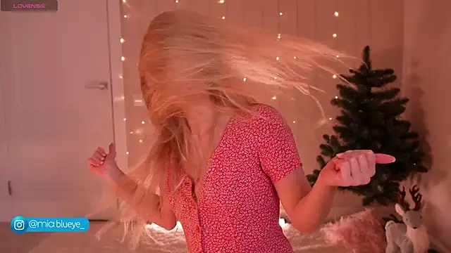 Miablueye online show from 01-07-26, 04:45