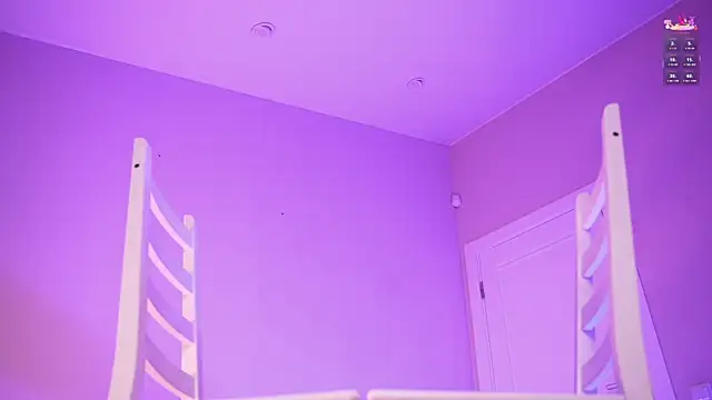 Miablueye online show from 04-07-26, 04:42