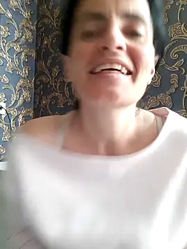 Gecenin Kralicesi online show from 05-06-26, 06:28